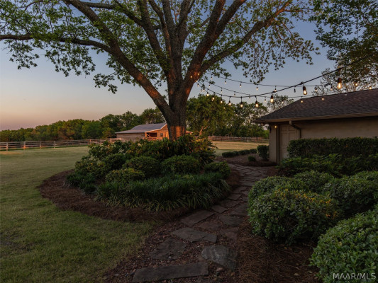 5610 Trotman Drive