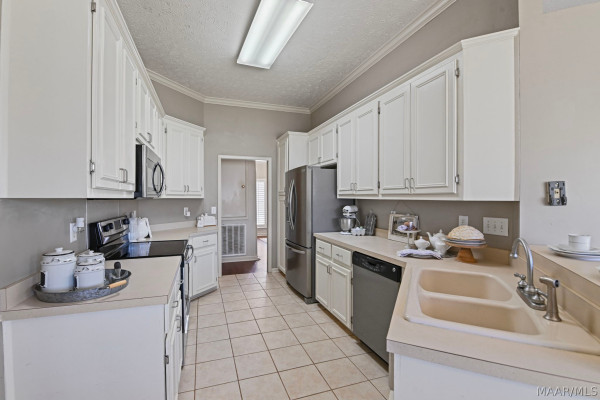 1691 Rambling Brook Lane