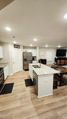 112 Kohn Drive