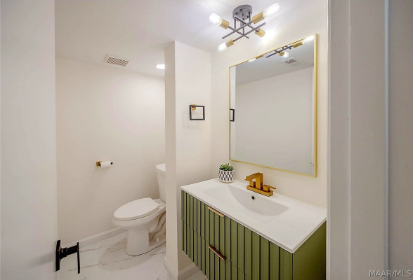 2810 Trotters Trail