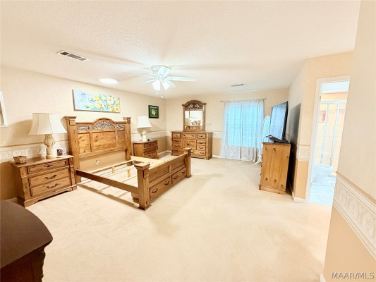 2608 Old Orchard Lane