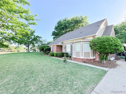 2608 Old Orchard Lane