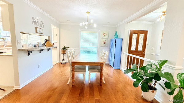 2608 Old Orchard Lane