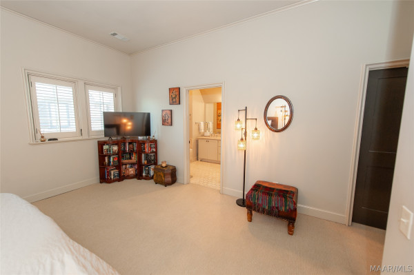 537 Cloverdale Road