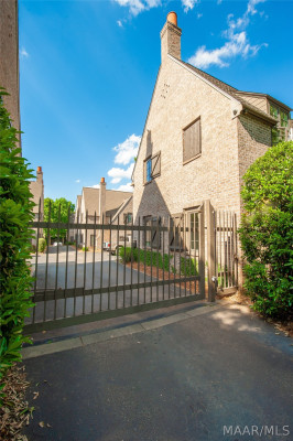 537 Cloverdale Road