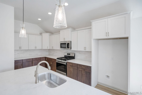 436 Hawthorne Ridge Drive