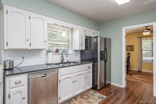 3875 Faunsdale Drive