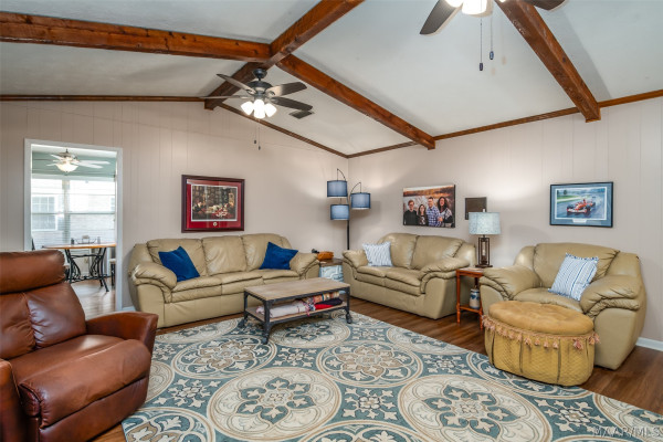 3875 Faunsdale Drive