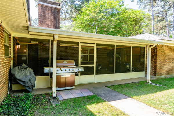 3875 Faunsdale Drive