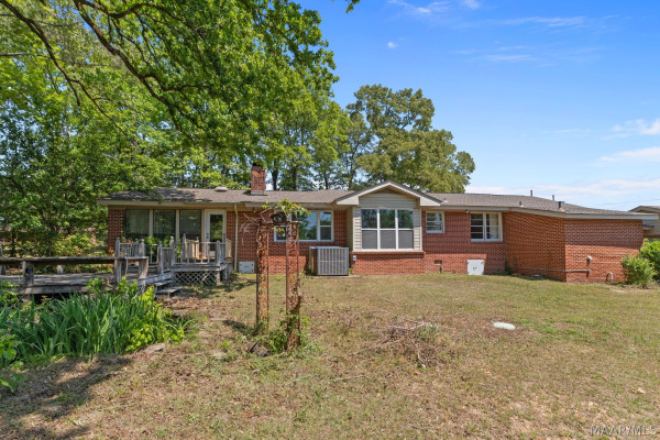5220 Pineview Road