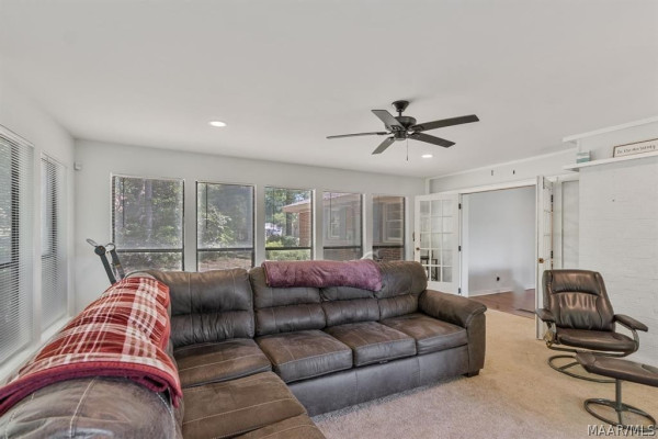5220 Pineview Road