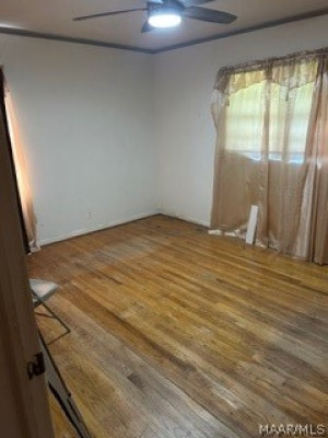 1037 LYNWOOD Drive