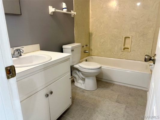 1249 Seth Johnson Drive