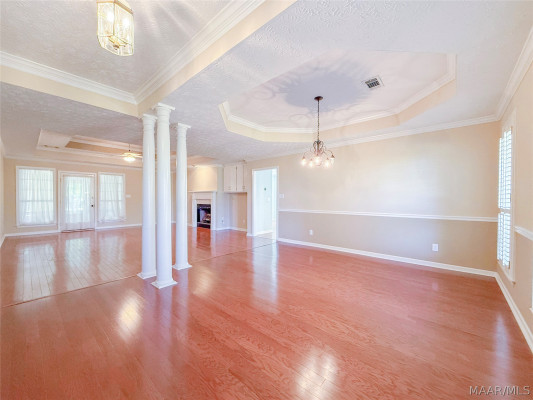 1256 County Road 39 .