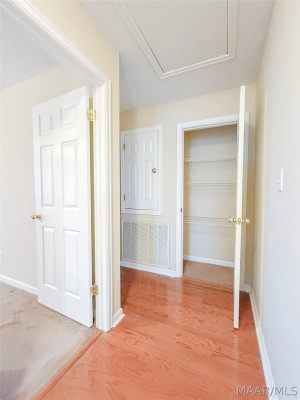 1256 County Road 39 .
