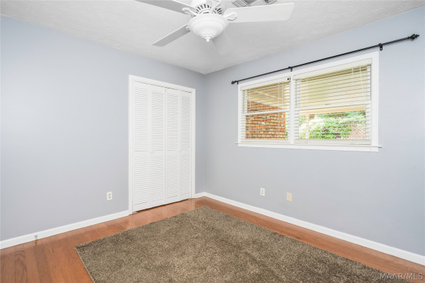 562 Larkin Lane