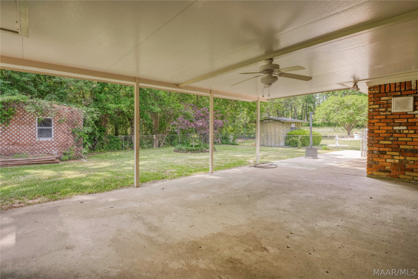 562 Larkin Lane