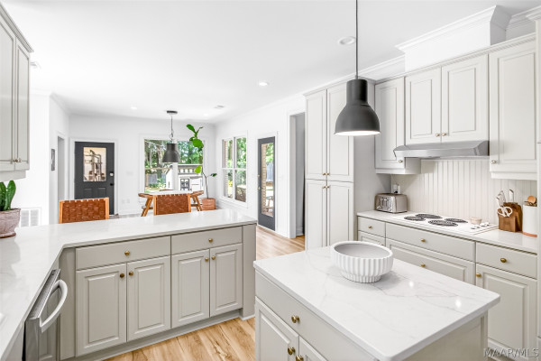 8254 Mossy Oak Drive