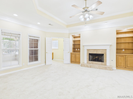 966 Somerset Drive