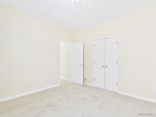 966 Somerset Drive