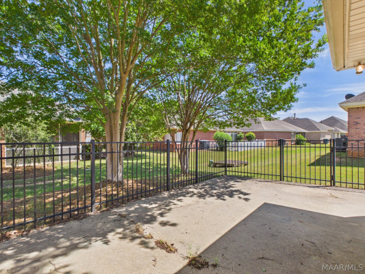 966 Somerset Drive