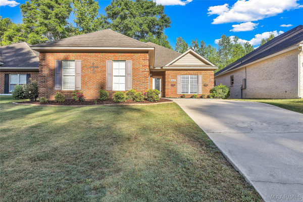 685 River Birch Circle