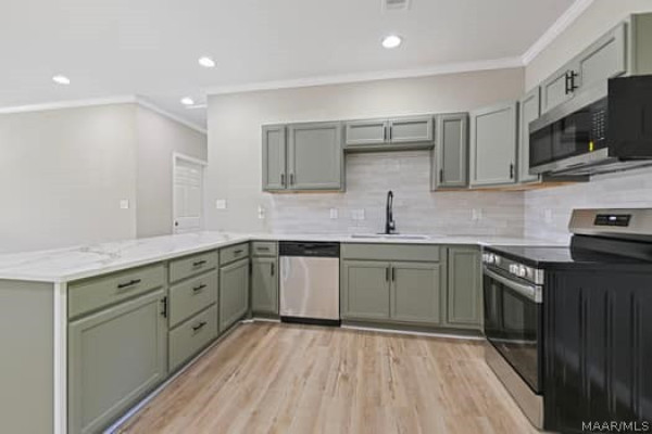 3600 Omalley Lane