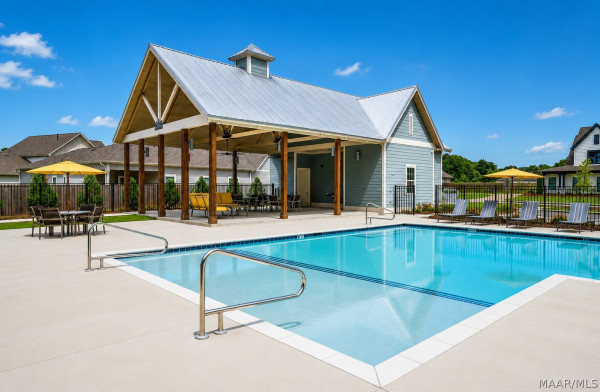 596 Argyle Circle
