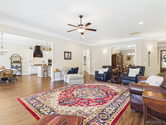 1454 Trolley Road