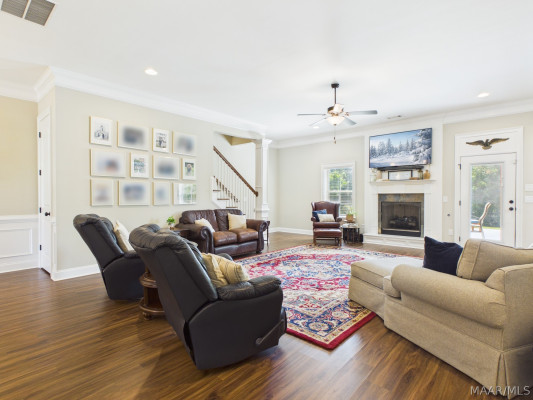 1454 Trolley Road
