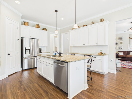 1454 Trolley Road