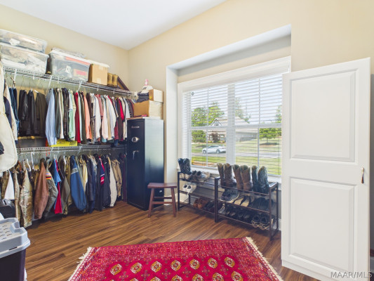 1454 Trolley Road