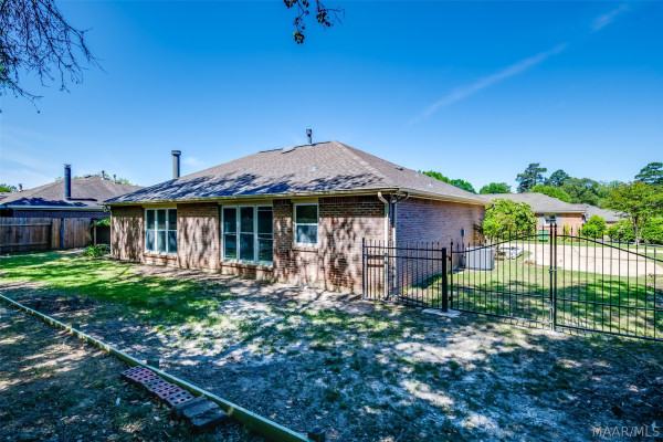 6532 Monmouth Mews