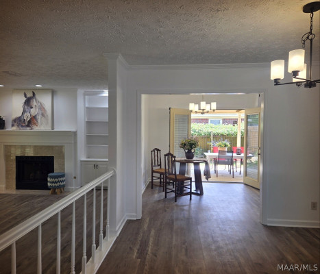 6532 Monmouth Mews
