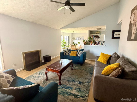 6876 Brownwood Lane