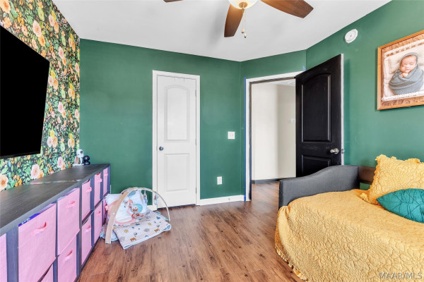 423 BUENA VISTA Way