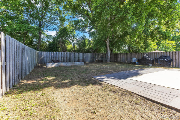 423 BUENA VISTA Way