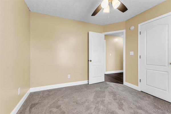1920 Cedar Ridge Loop