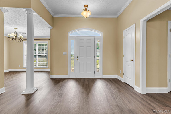 1920 Cedar Ridge Loop