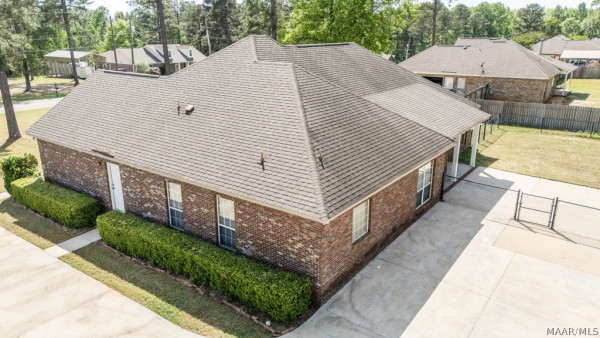 3200 Little Road