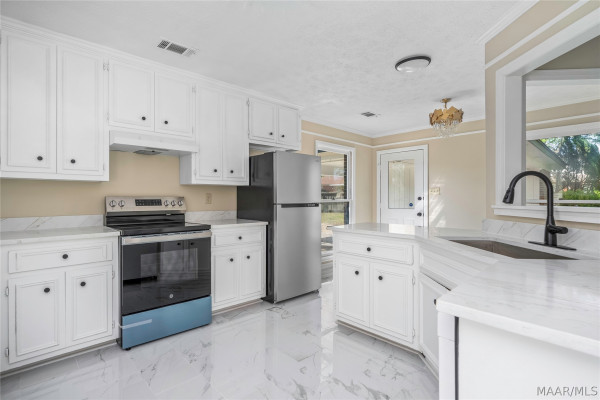 6105 Brimwood Court
