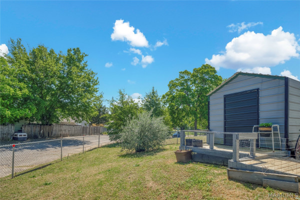 542 SADDLEWOOD Lane