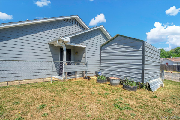 542 SADDLEWOOD Lane
