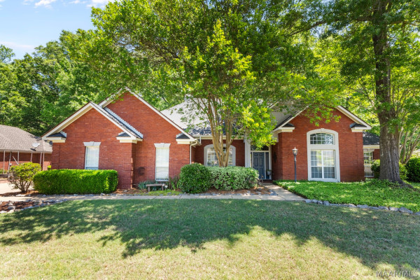 566 FOREST Trail