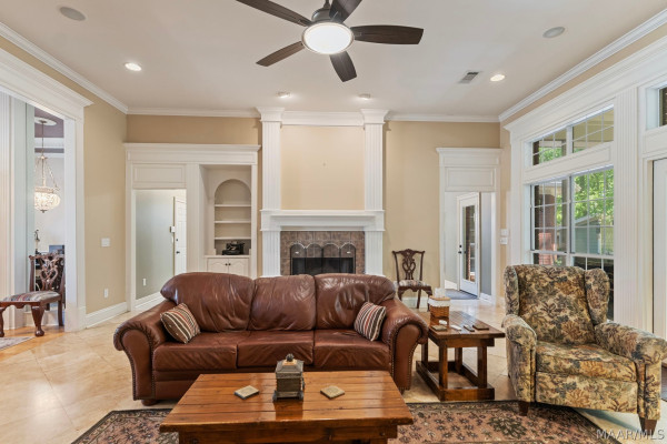 566 FOREST Trail