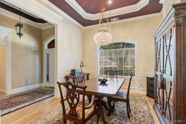 566 FOREST Trail