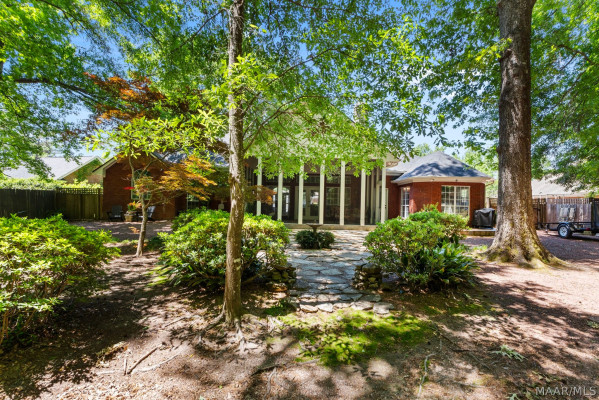566 FOREST Trail
