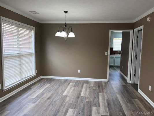 1229 WESTFIELD Lane