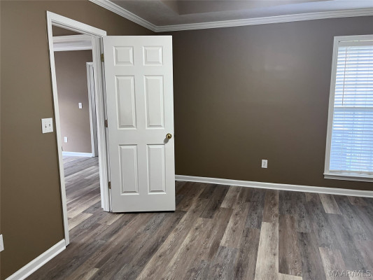 1229 WESTFIELD Lane