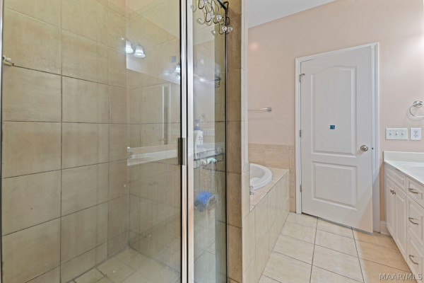 9832 Helmsley Circle